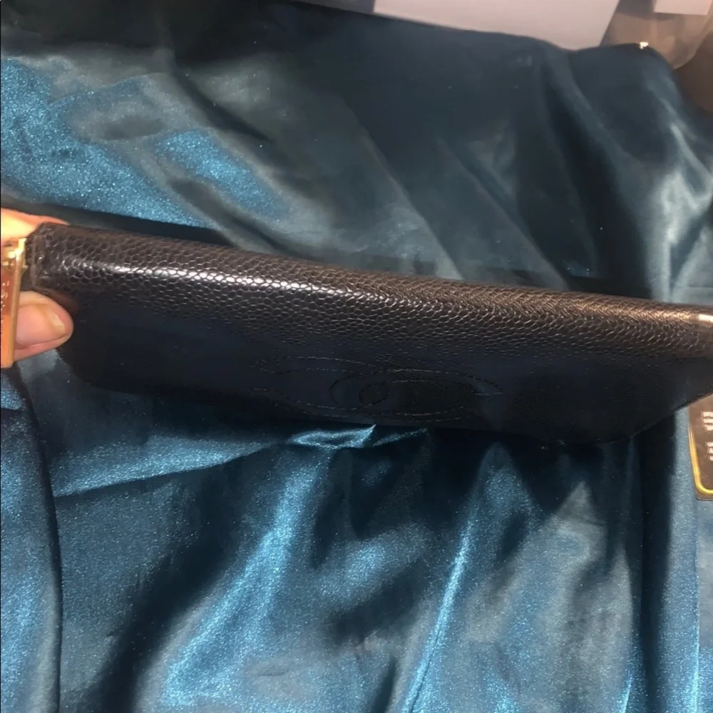 Chanel Black Caviar Leather Wallet Great Condition - Picture 9 of 10